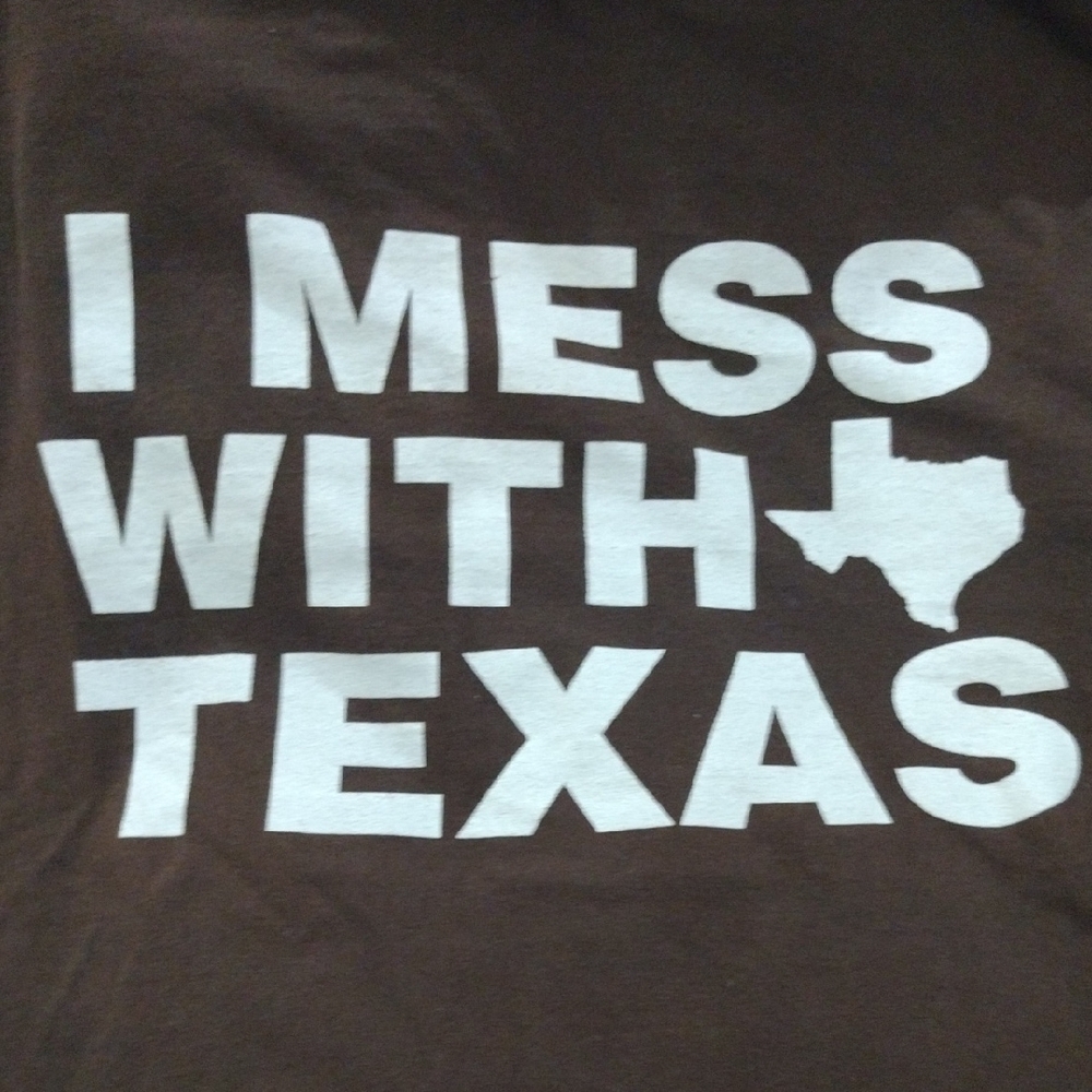 I Miss With Texas - Brown Graphic Tee - XL Slumber Party Shirt